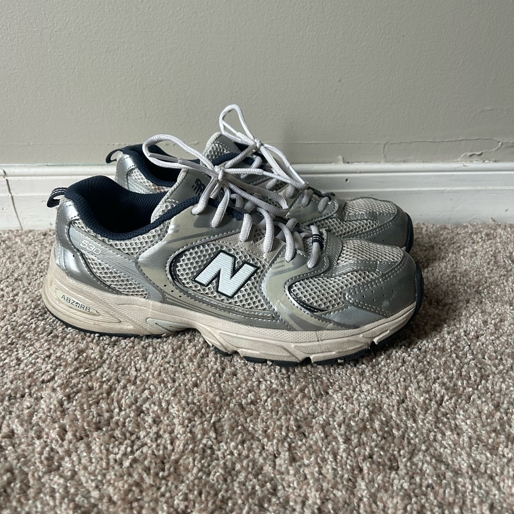 New Balance 530 Silver and Cream Athletic Sneakers